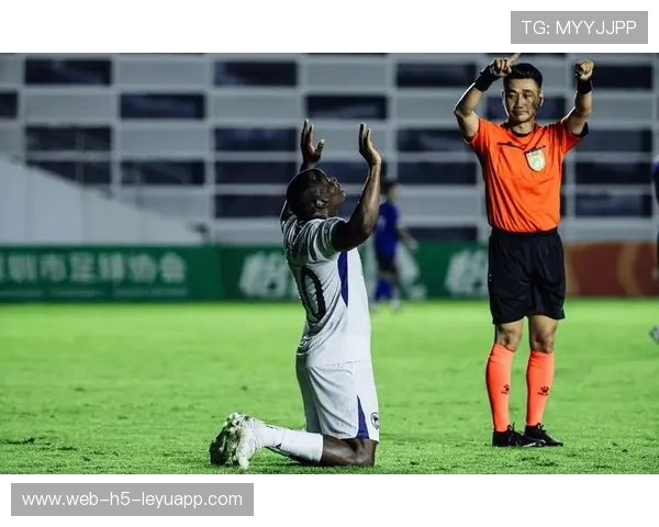 阿劳霍单防对手外援射手